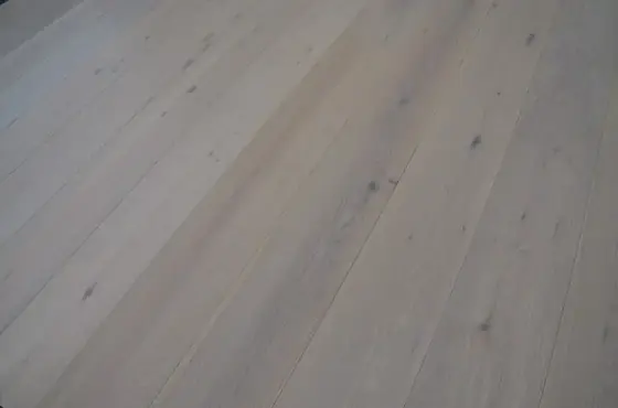 Soft White Long Plank — Classic · Oiled